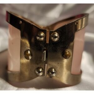 VTG Thermoset Pink Silver Tone Hinged Cuff Bracelet Statement Rivet READ